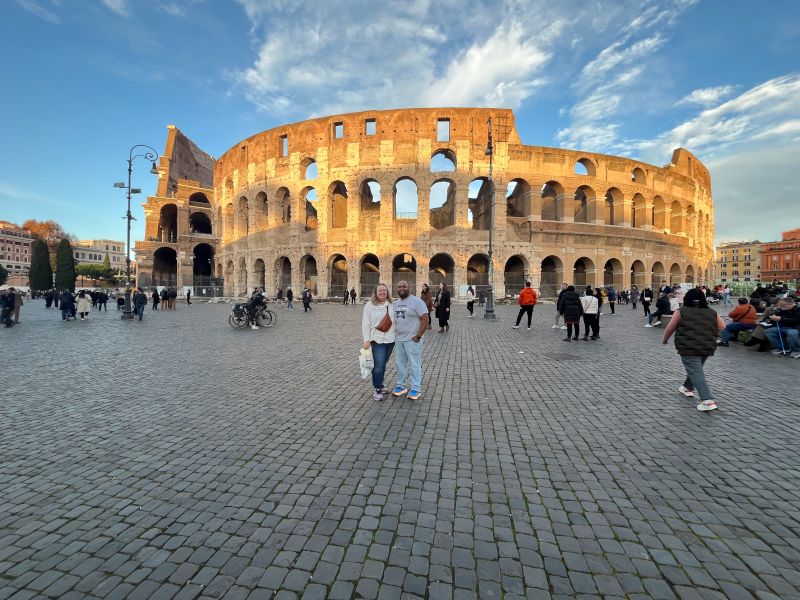 Seeing the Amazing Colosseum in Rome!